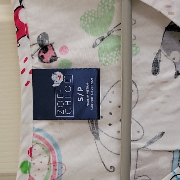 Scrub Top - Picture 2 of 3